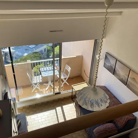 T1 Mezzanine A 10 Min Des Thermes Avec Garage Et Wifi - Fr-1-553-187