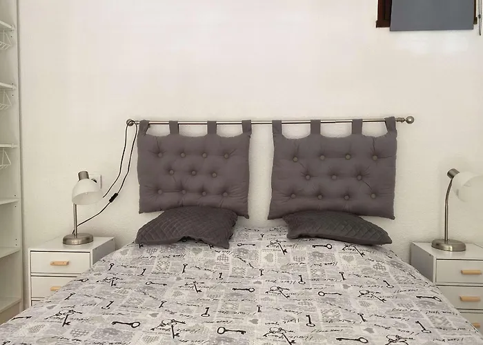 Appartement T1 Mezzanine à 10 Min Des Thermes Avec Garage Et Wifi - Fr-1-553-187 Balaruc-les-Bains